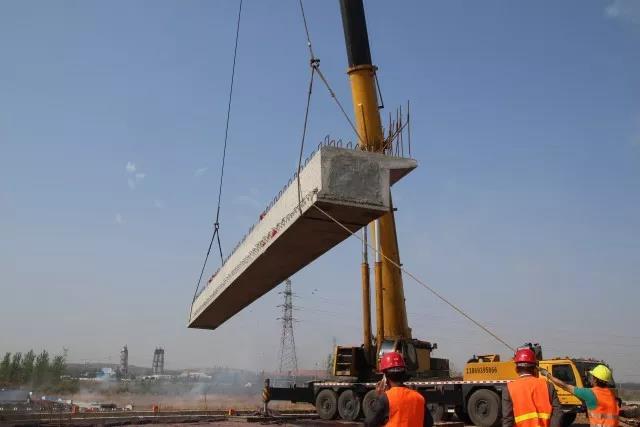 吊裝作業過程中到底存在什么樣的危險？